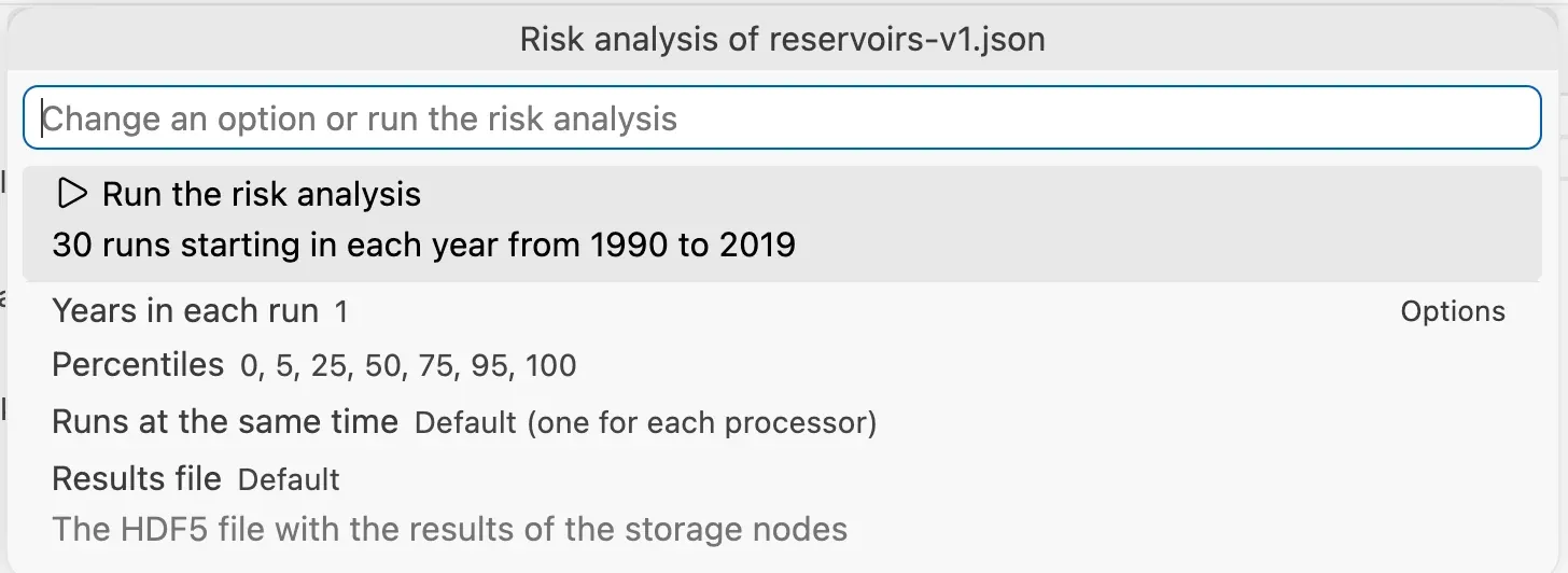 The options of the risk analysis: Run the risk analysis, with the number of runs and their start years, then the years in each run, the percentiles, the runs at the same time and the results file.